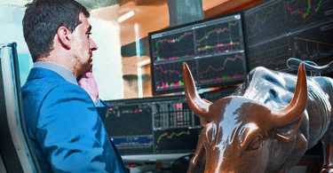 Top Wall Street Analysts mention purchasing specific stocks in the challenging 2023